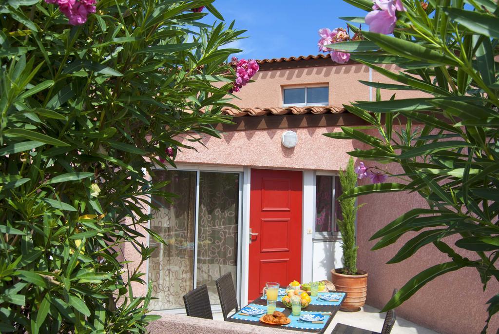 Lagrange Grand Bleu Vacances - Residence Les Jardins De Neptune Сен-Сиприен Экстерьер фото