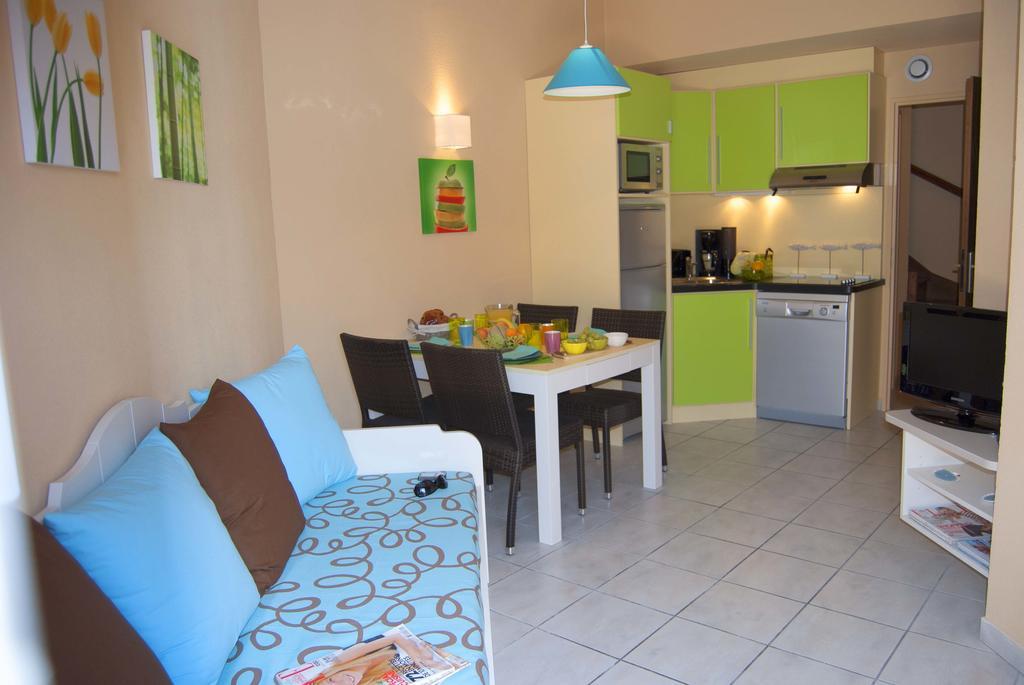 Lagrange Grand Bleu Vacances - Residence Les Jardins De Neptune Сен-Сиприен Экстерьер фото